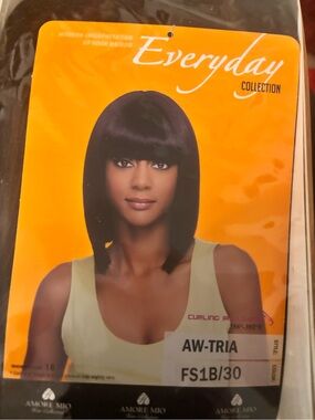 Bob wig Vivica Fox Everyday wig 1B/30